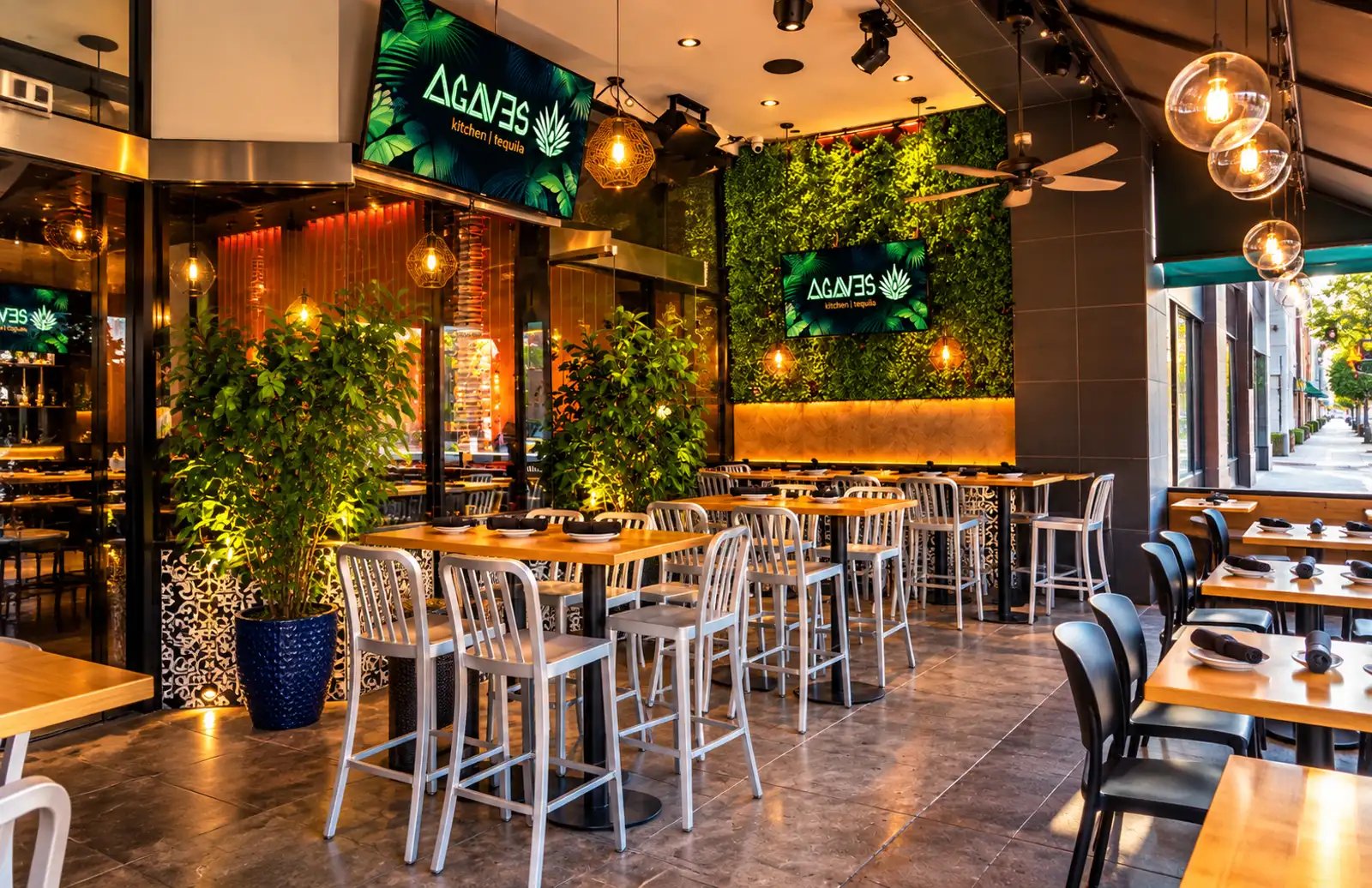 Agaves dining room