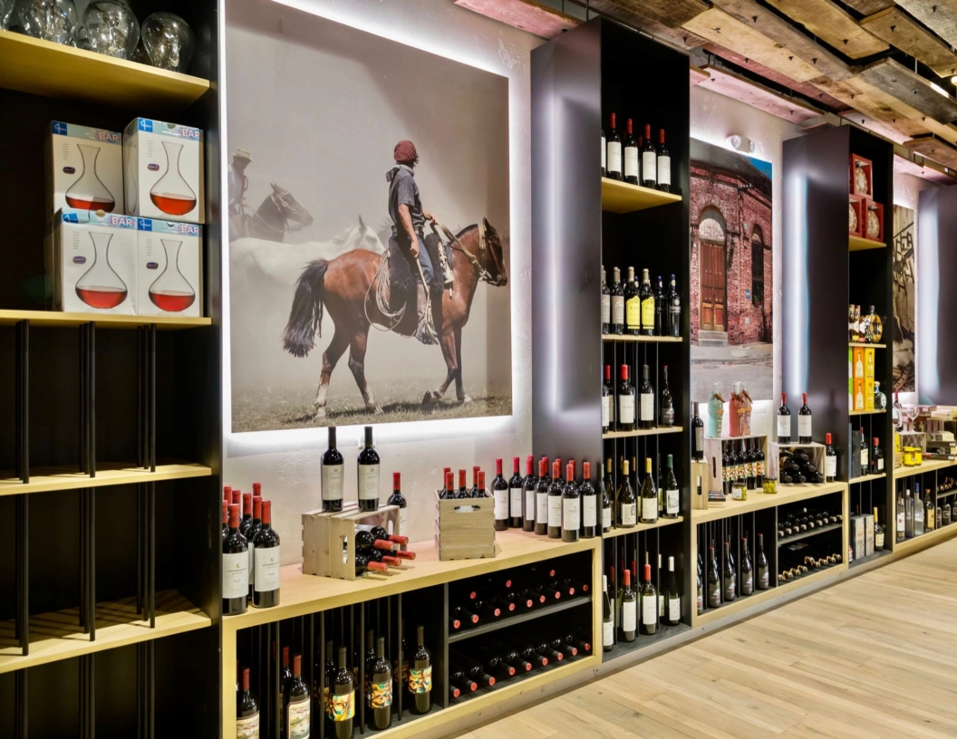 Gaucho Mercado wine wall